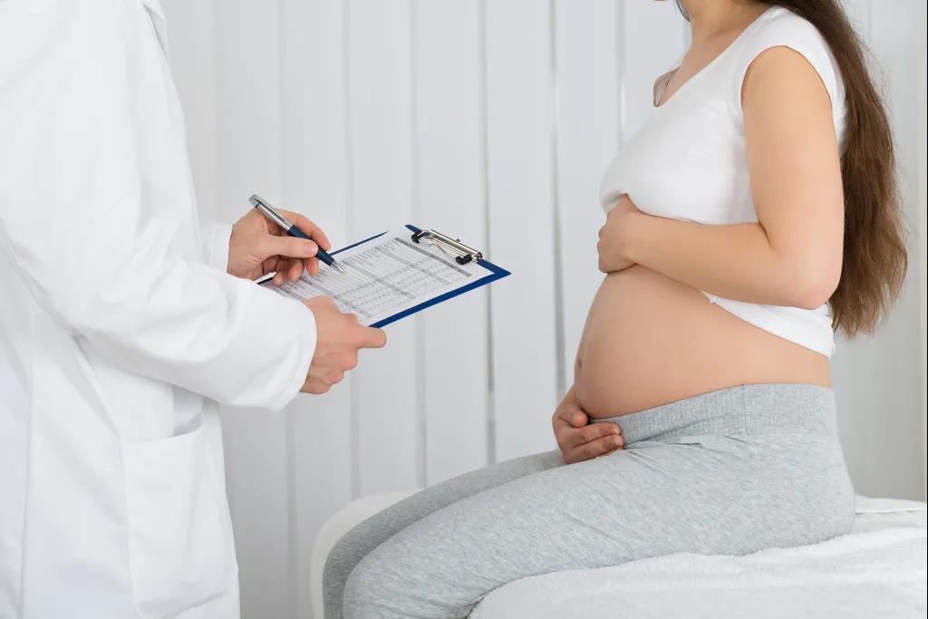 银屑病患者该如何备孕？怀孕期间可以治疗吗?又该注意什么？